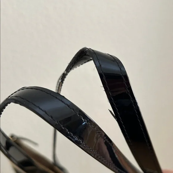 Kate Spade black and Cream Striped large Tote - Picture 16 of 16